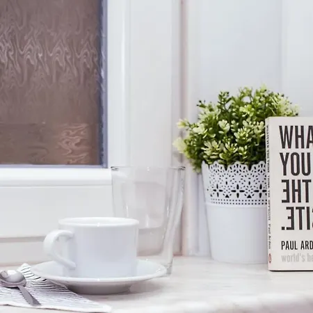 Very Central, Comfy شقة بودابست