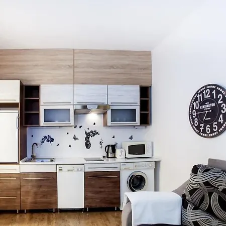 Very Central, Comfy Apartman